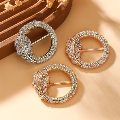 Waist-cinching Accessory Clip For Securing High-end Brooches