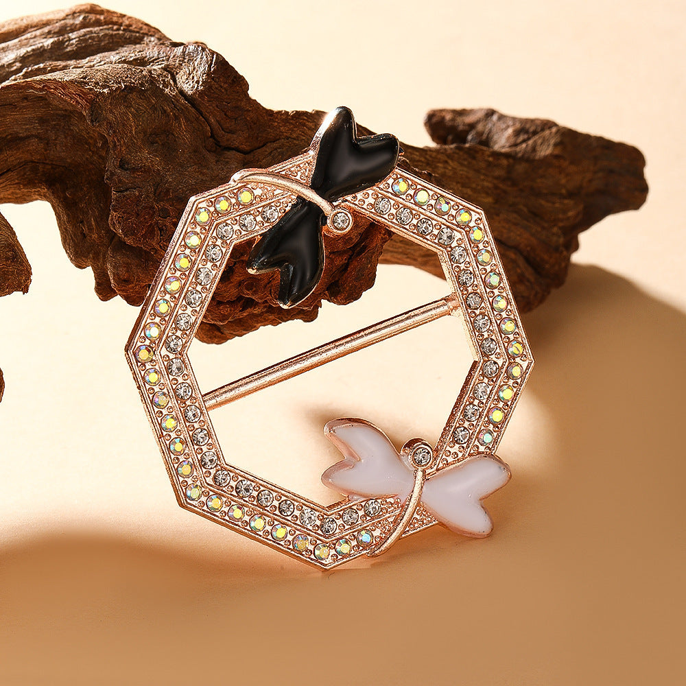 Waist-cinching Accessory Clip For Securing High-end Brooches